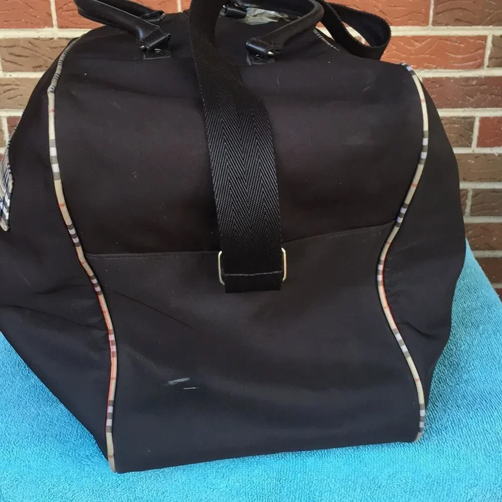 Burberry travel bag